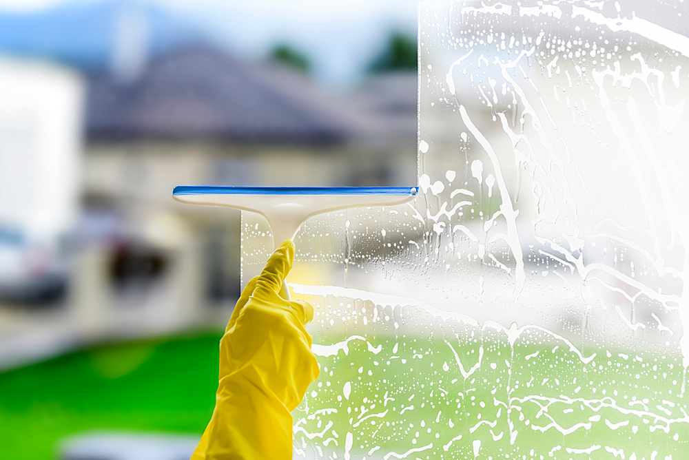 Sparkling Results: Your Ultimate Guide to Cleaning Windows
